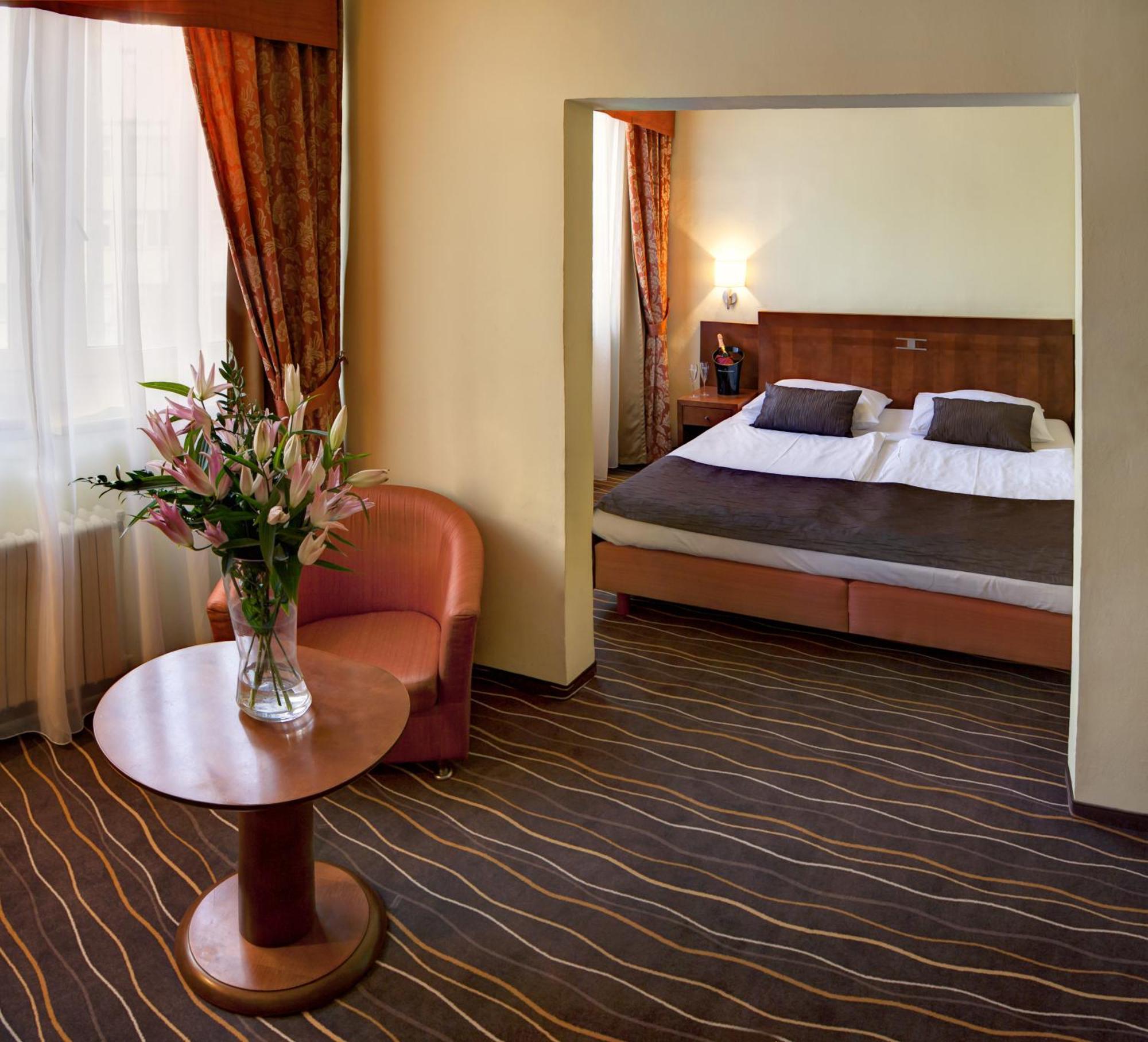Luxury Family Hotel Bila Labut — Fotos 1